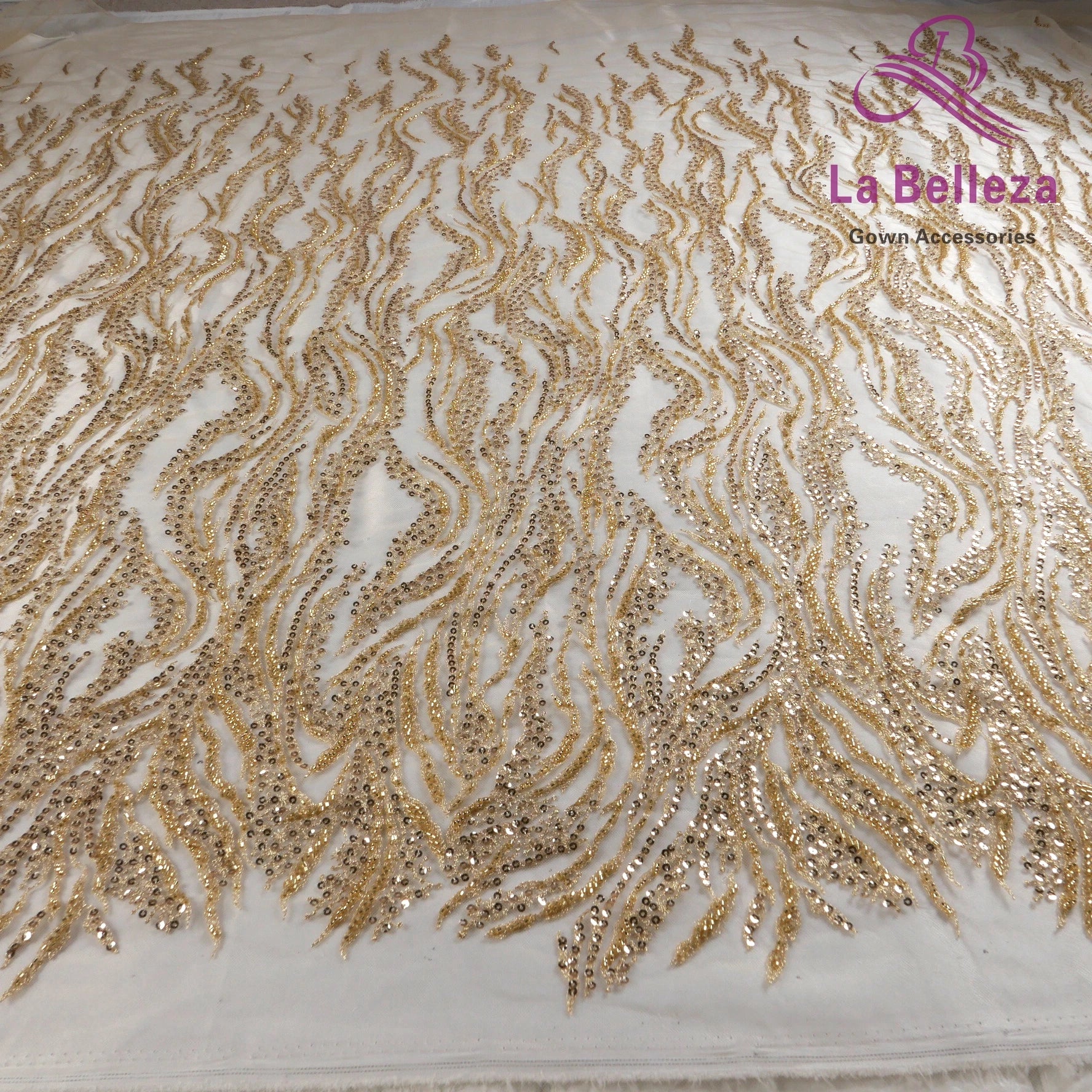 La Belleza Hot fashion bride lace,simple lines beading lace fabric,white lace fabric embroidered for wedding dresses by yard