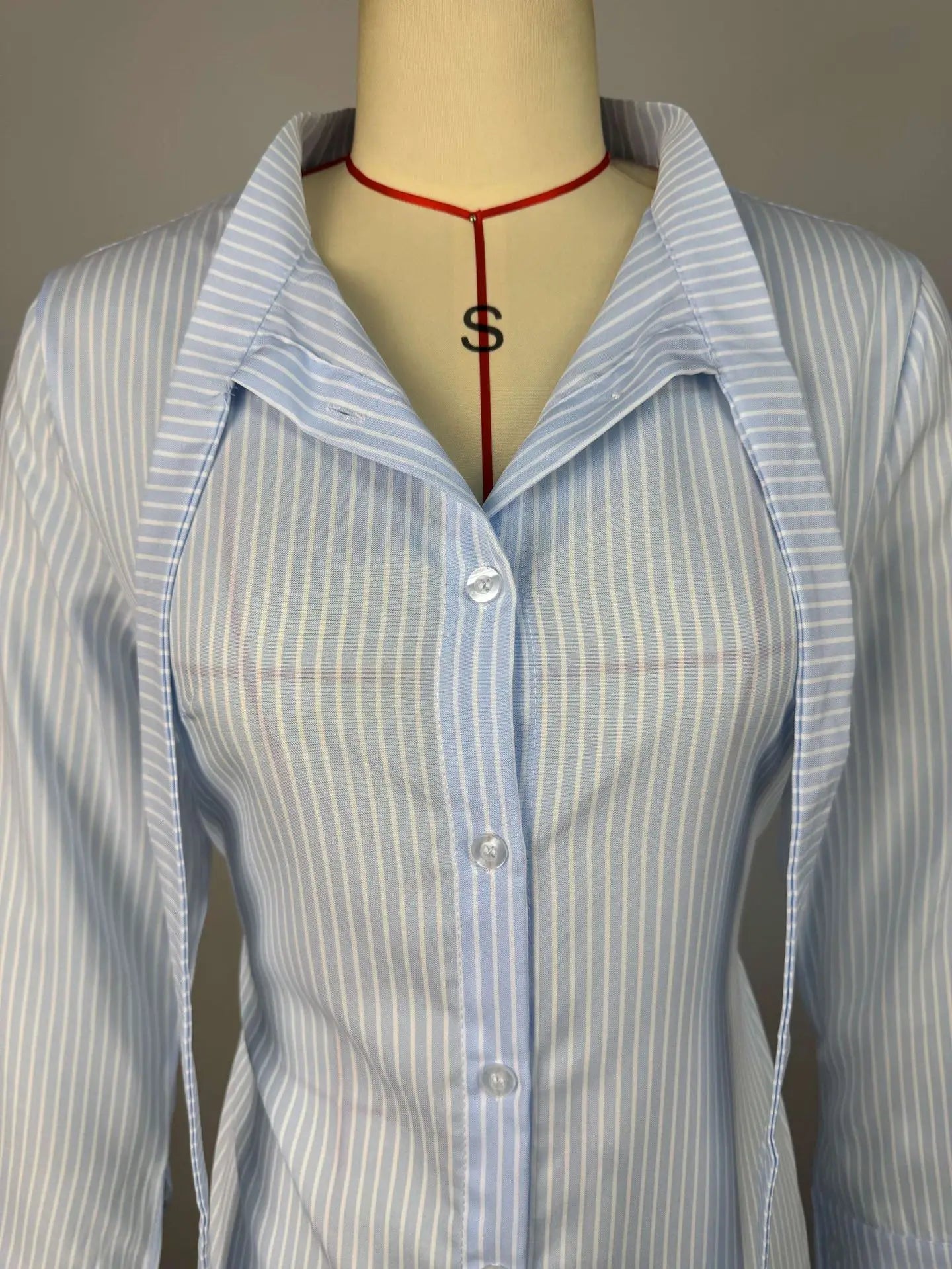 Women's Clothing 2026 Spring New Fashion Design Sense Striped Slim-fitting Lapel Long-sleeved Shirt