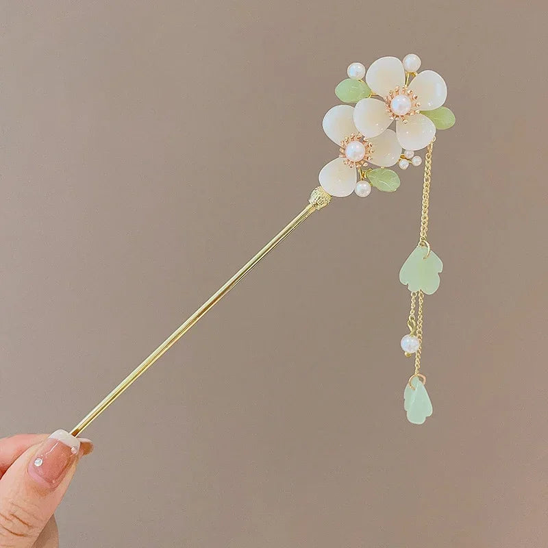 Charm Metal Hairpins Retro Antique Tassel Phoenix Student Pearl Rhinestone Butterfly Hair Stick Jewelry Wedding Hair Accessories