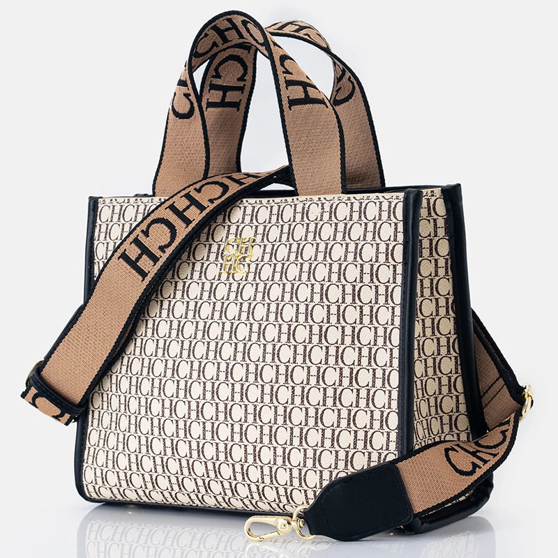 Women's Bags Metal Logo Casual Large Capacity Light Luxury Brand Designer 2026 New Fashion High Quality Women's Handbag
