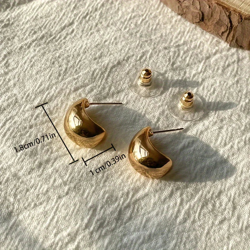 Fashion Smooth Metal Water Drop Stud Earrings Punk Geometric Boat Shaped Hollow Tear Drop Earrings Women's Trend Party Jewelry