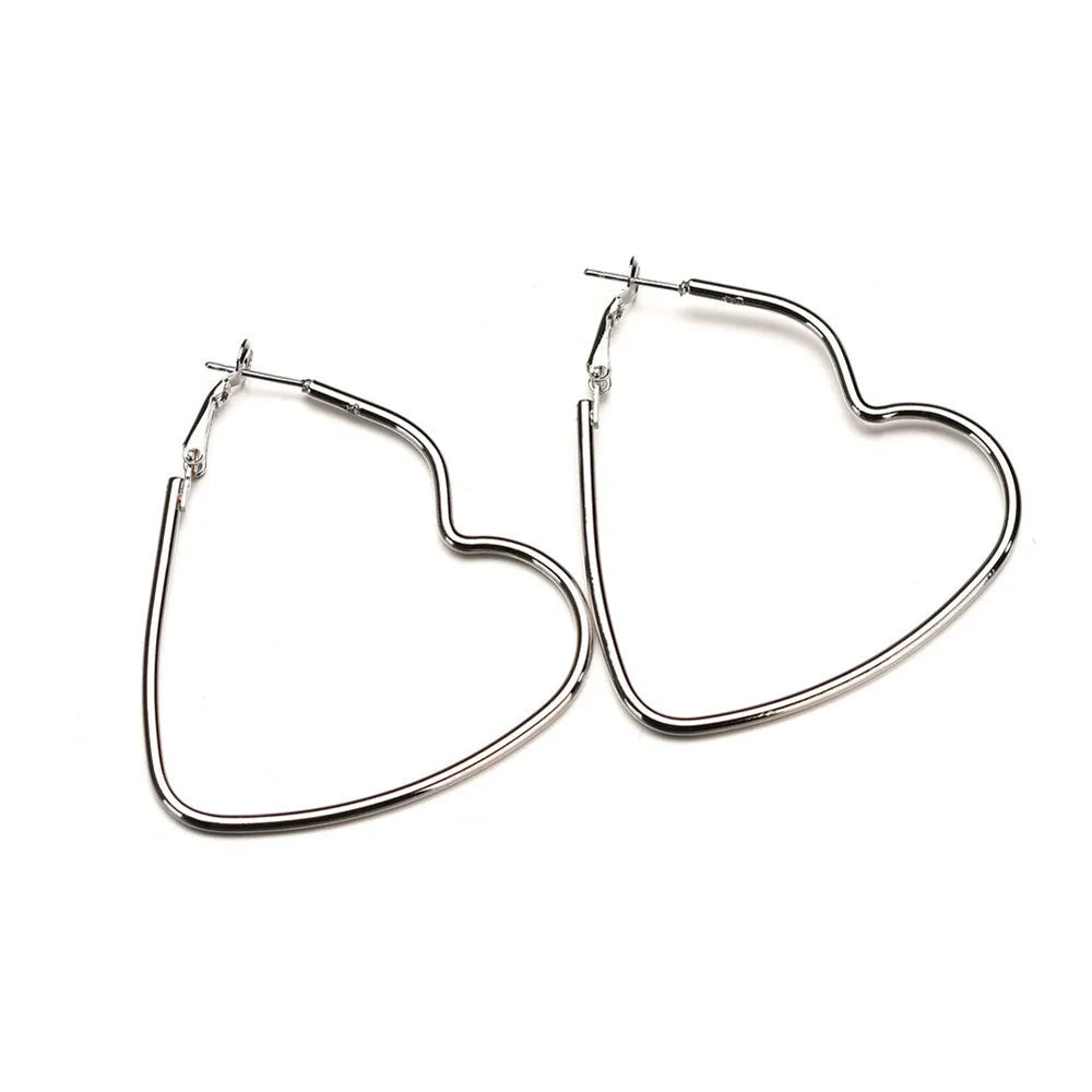 Minimalism Metal Heart Hoop Earrings for Women Golden Silver Color Fashion Love Dangle Earrings Party Romantic Statement Jewelry