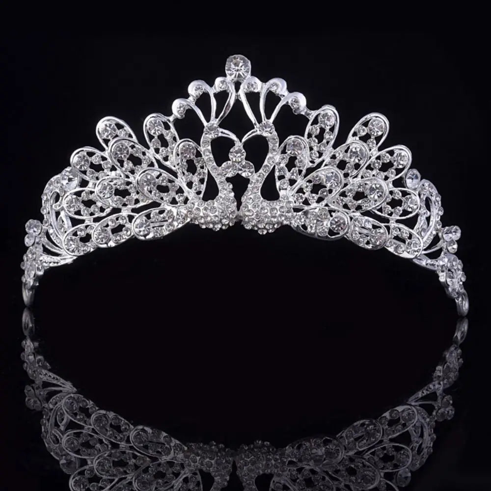 Korean Style Wedding Jewelry Set – Necklace, Earrings & Tiara for Women