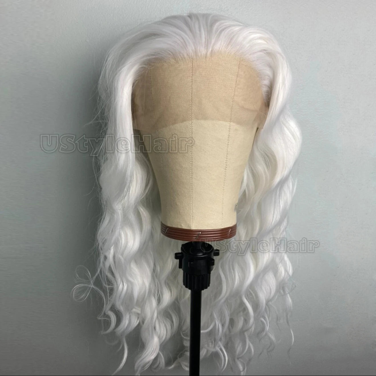 White Deep Wave Wig 13x4 Lace Front Wig Long Synthetic Frontal Wigs for Women Glueless Daily Wear Cosplay Wigs Heat Resistant