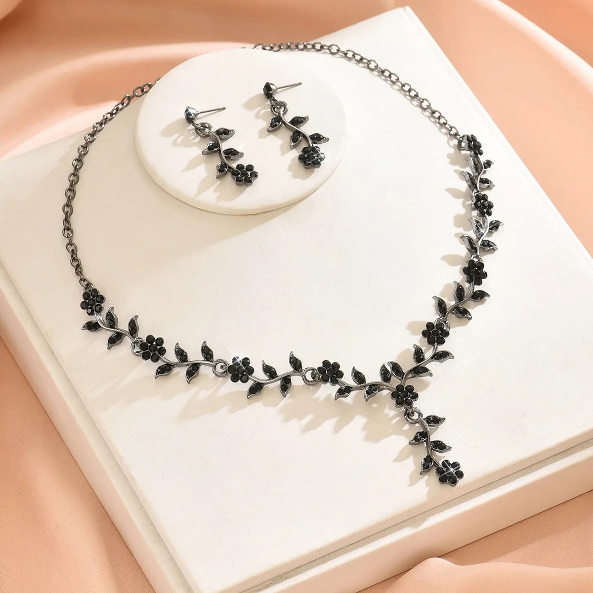 Elegant Flower Design Jewelry Set – Trendy All-Match Fashion Jewelry for Party & Daily Wear