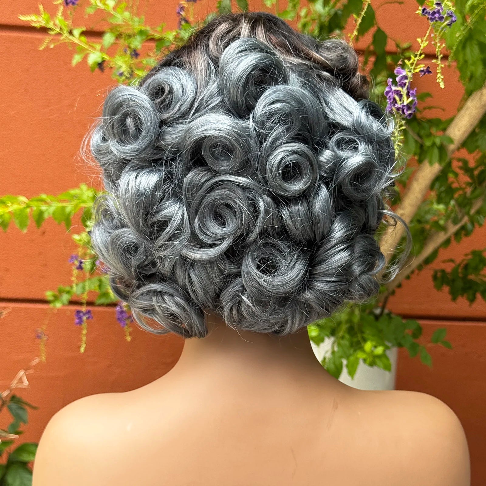 13x4 Transparent Lace Frontal Wig 250% Density Short Bob Loose Wave Human Hair Wigs Bouncy Curly Hair Wigs for Black Women