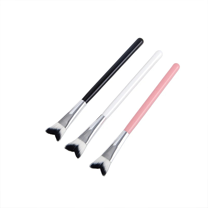 Nose Shadow & Angled Contour Makeup Brush – Professional Blending Brush for Face