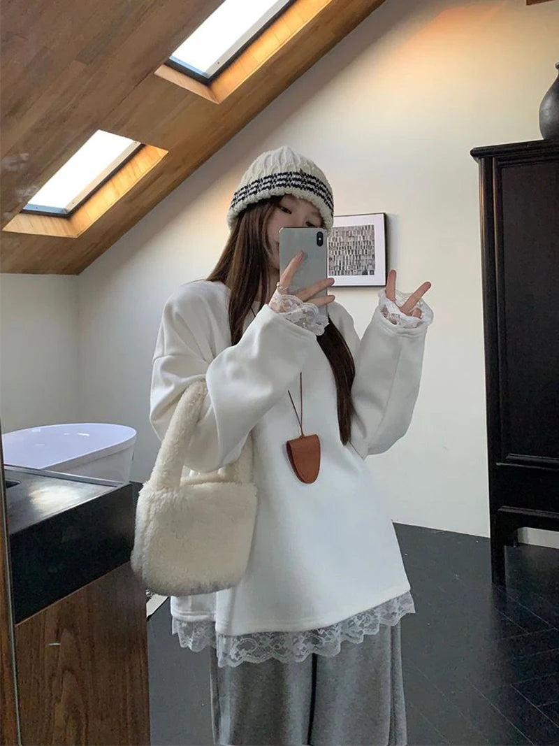 Chic Lace Patchwork Long Sleeve T Shirt Women Loose Warm White O Neck Tops Korean Fashion Office Ladies Casual V Neck Tees New
