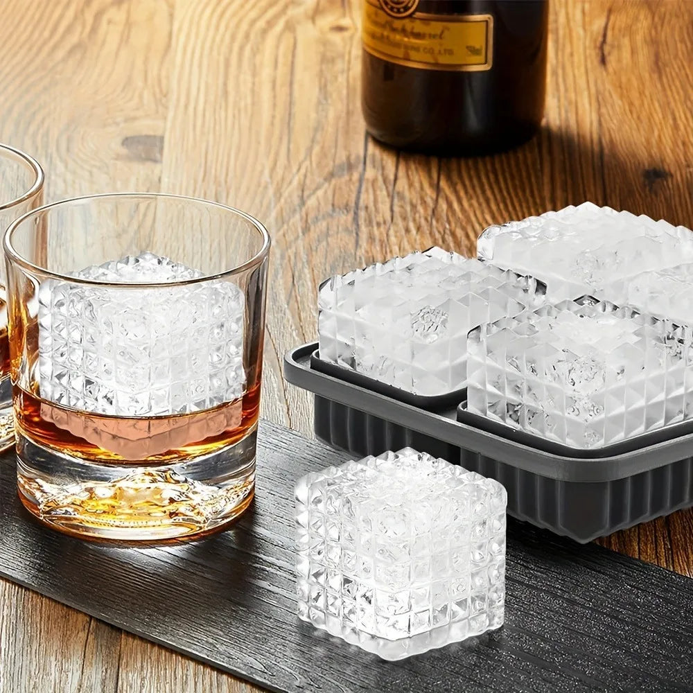 Silicone Ice Cube Tray with Lid – Easy-Release Freezer Mold for Ice, Chocolate & More