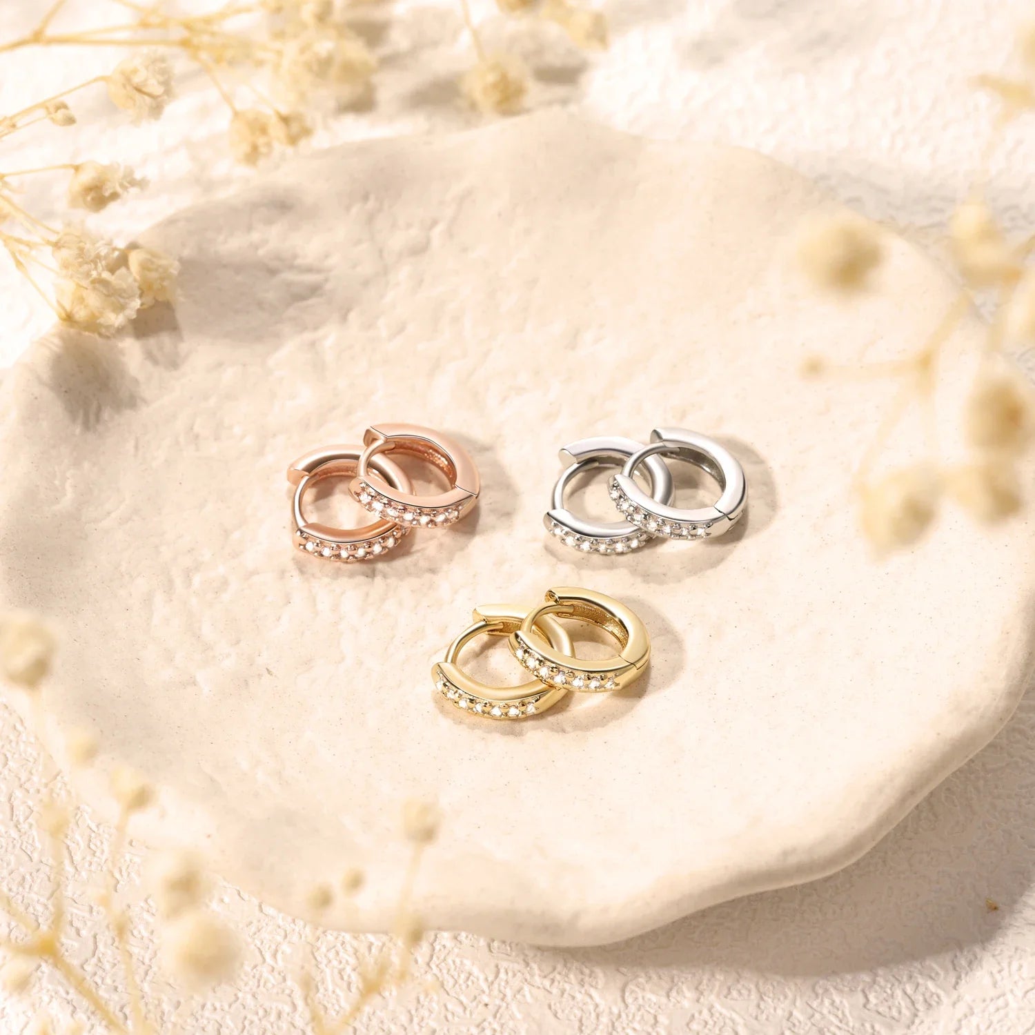 2/6PCS 316L Stainless Steel Minimalist Hoop Earrings Crystal Zirconia Small Cartilage Helix Tragus Piercing Jewelry for Women