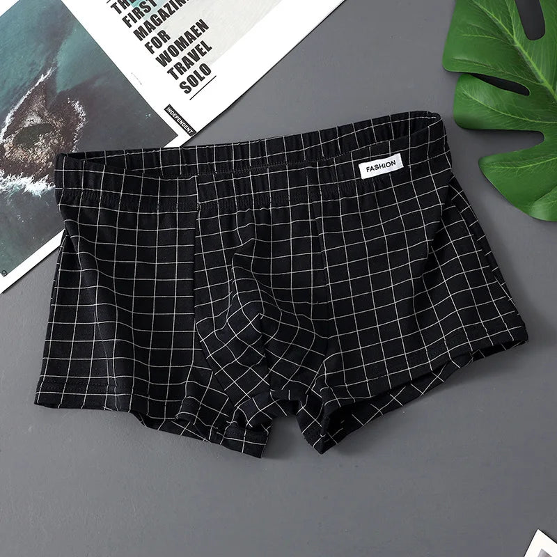 Men's Breathable Loose Mid-Waist Underwear – Comfortable Everyday Briefs