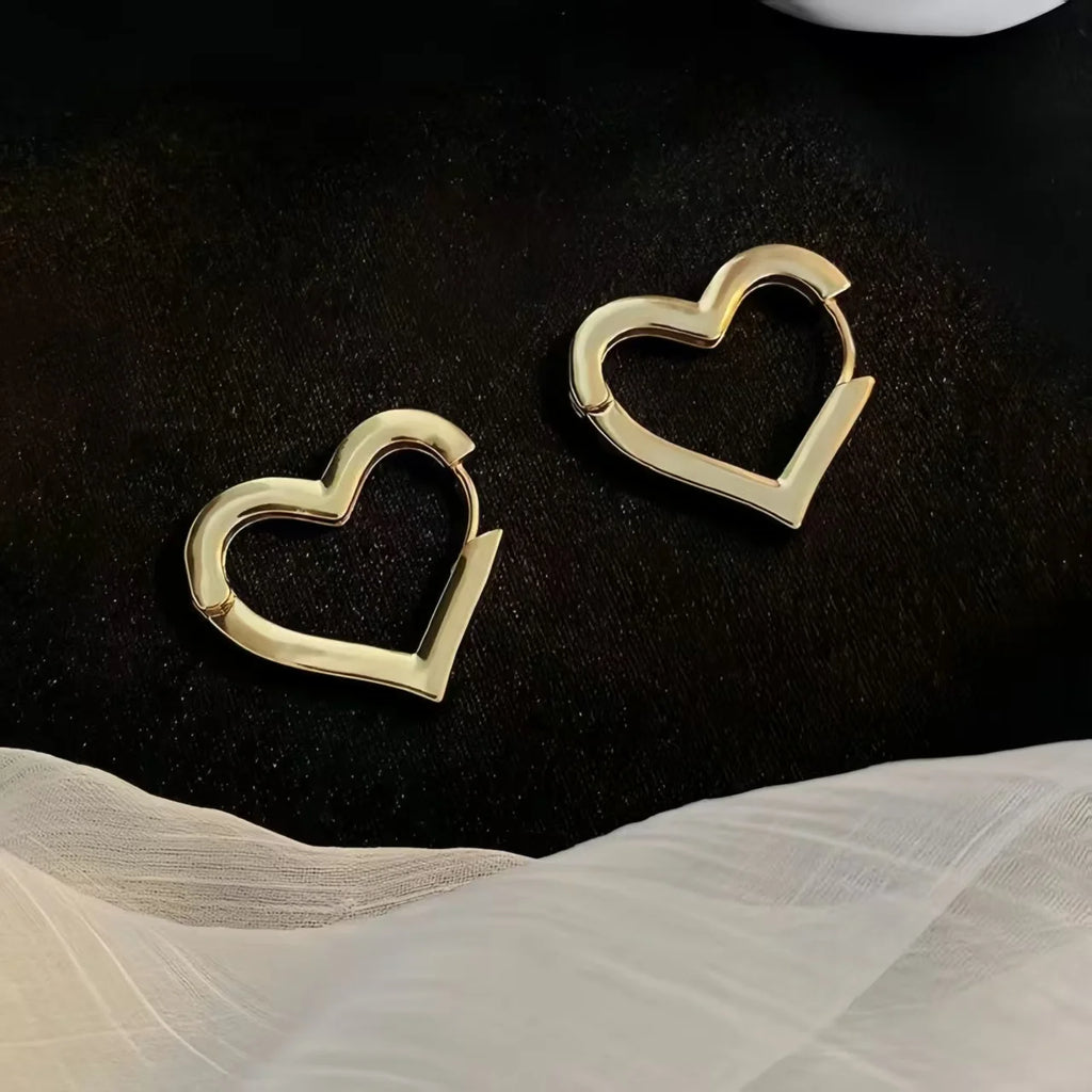 Heart Hoop Earrings Gold Color Metal Love Earrings Minimalist Fancy Girl Gift Fashion Jewelry for Women