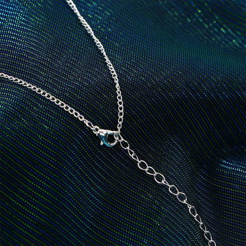 Cross Pendant Clavicle Chain Necklace – Simple Fashion Jewelry for Women