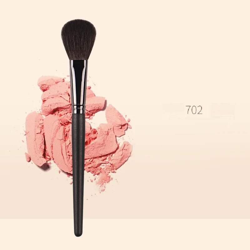 Piccasso Grey Makeup Brush 702 Small Loose Powder Brush Soft Squirrel Hair Solid Wood Professional Face Makeup Brush