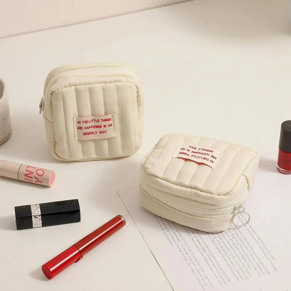 Square Small Makeup Bag Student Small Earphones Zero Wallet Girl Portable Lipstick Storage Bags Korean
