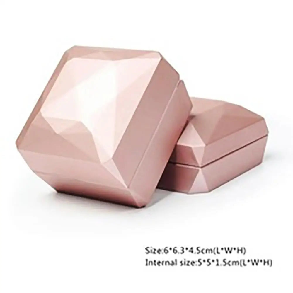 1 Pcs LED Jewelry Ring Box Luxury Velvet Rubber Necklace Pendant Gifts Display With Light For Proposal Engagement Wedding 2030