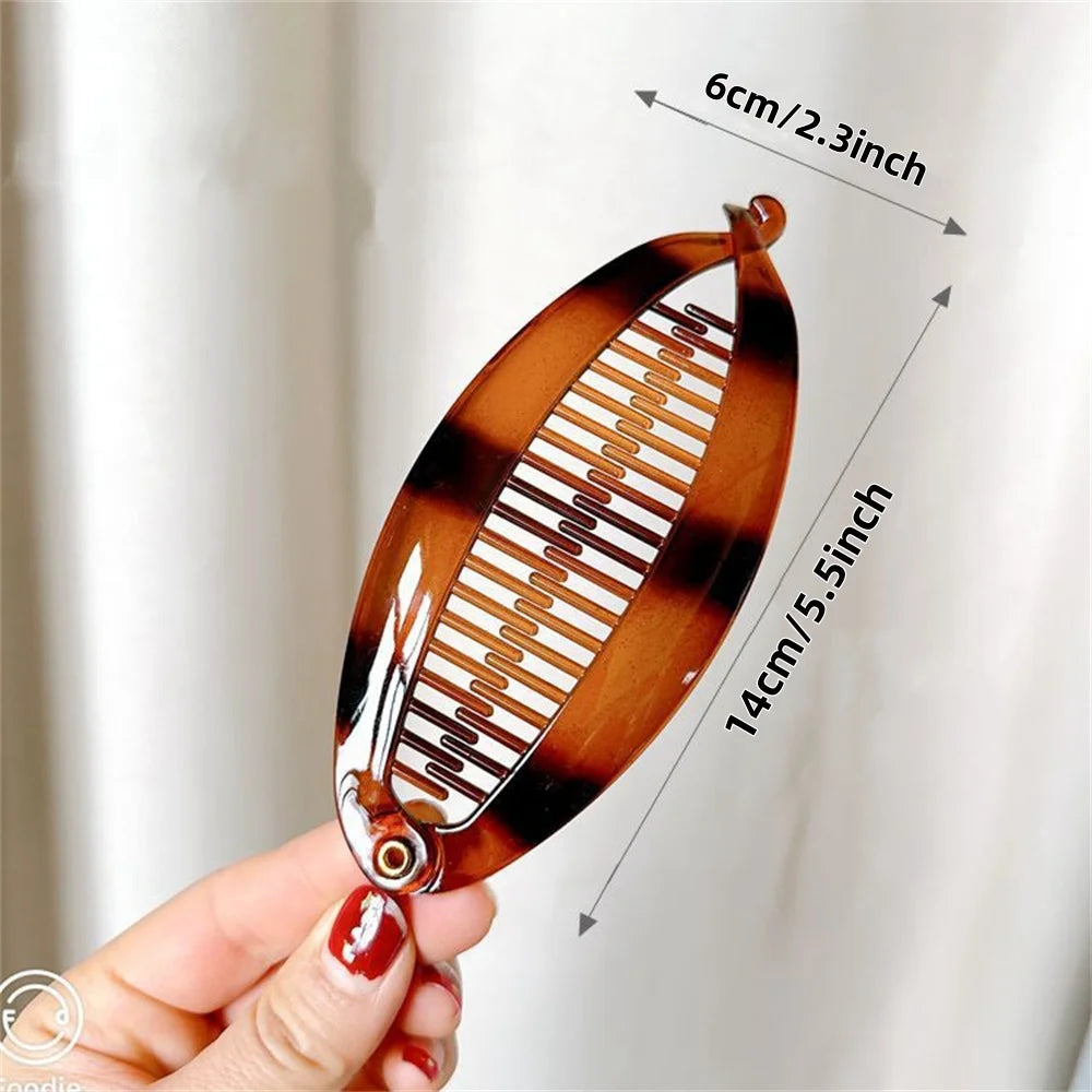 Banana & Fish Shaped Hair Clips – 2/3-Pack Stylish Claw Clips for Women