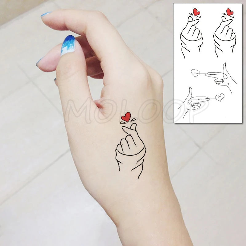 Sexy Red Lips Water Transfer Tattoo – Waterproof Body Art 10.5x6cm