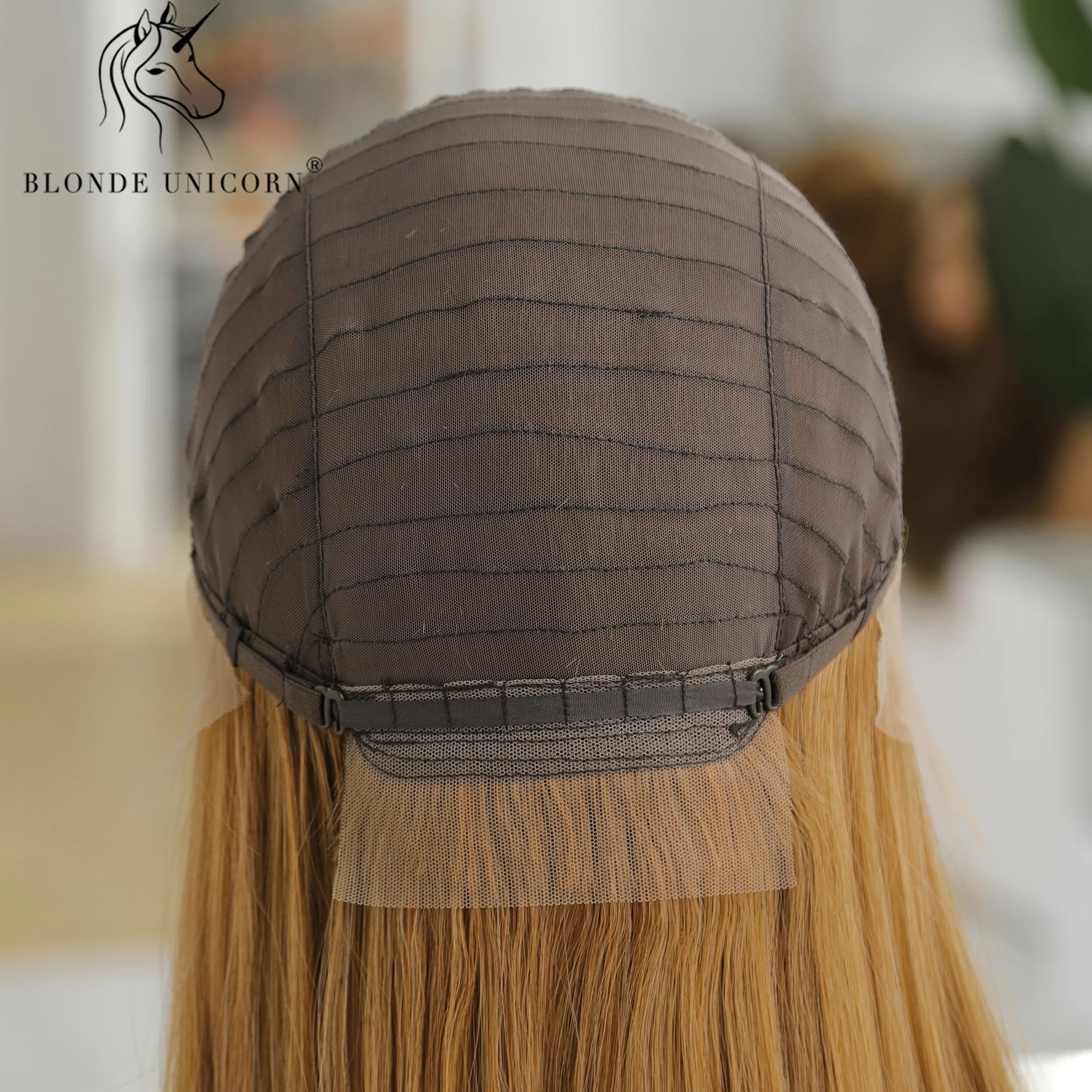 13x6 Lace Front Wig Blonde Golden Straight Hair Synthetic Wigs for Women Daily Party Cosplay Use Heat Resistant Fiber Hair