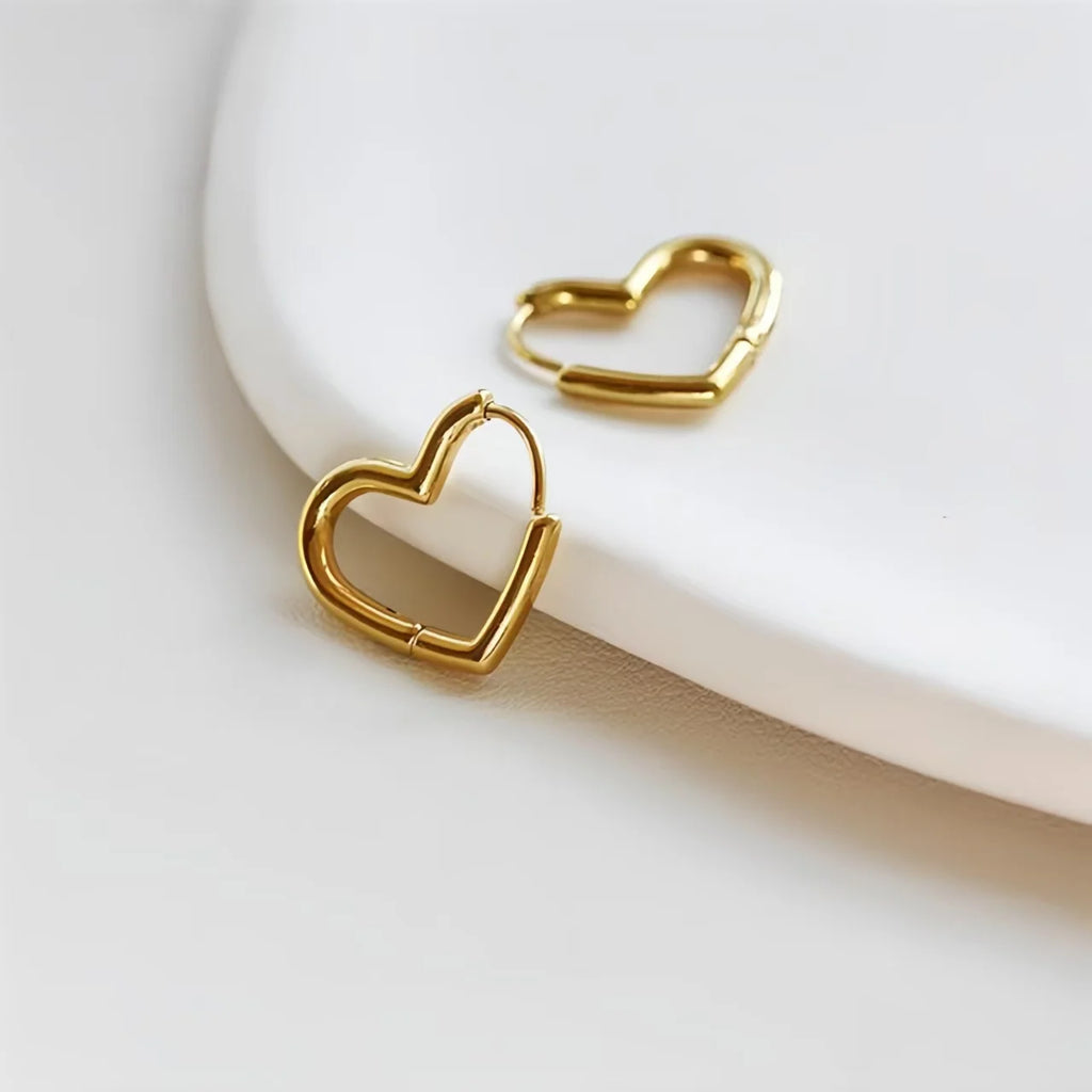 Heart Hoop Earrings Gold Color Metal Love Earrings Minimalist Fancy Girl Gift Fashion Jewelry for Women