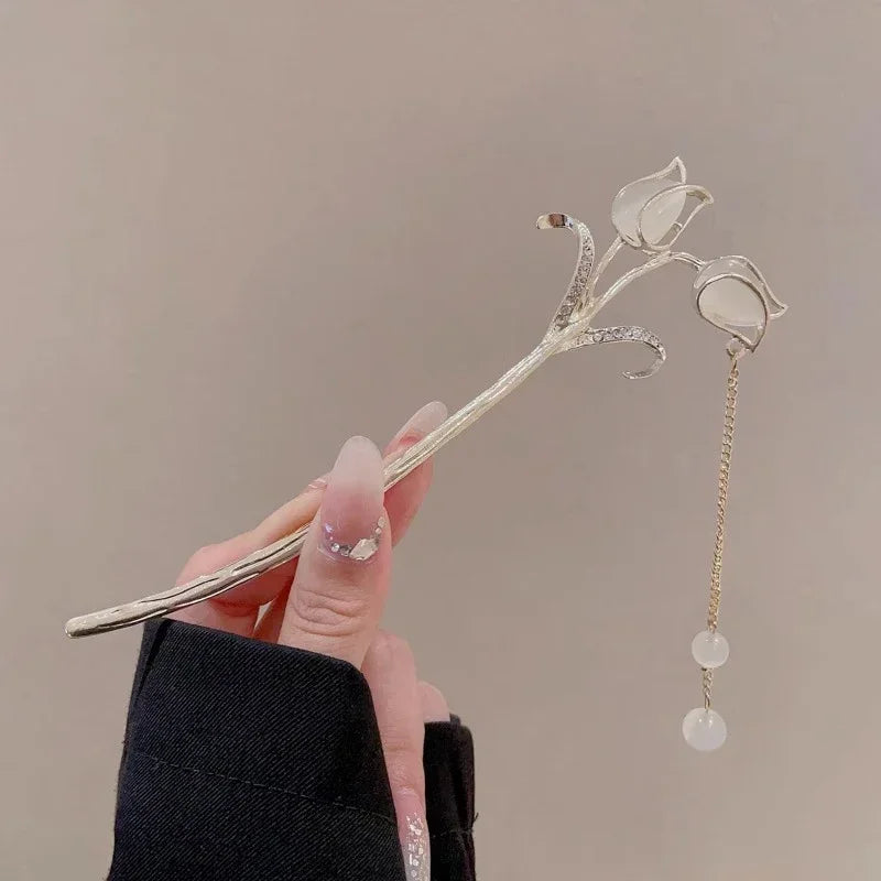 Charm Metal Hairpins Retro Antique Tassel Phoenix Student Pearl Rhinestone Butterfly Hair Stick Jewelry Wedding Hair Accessories