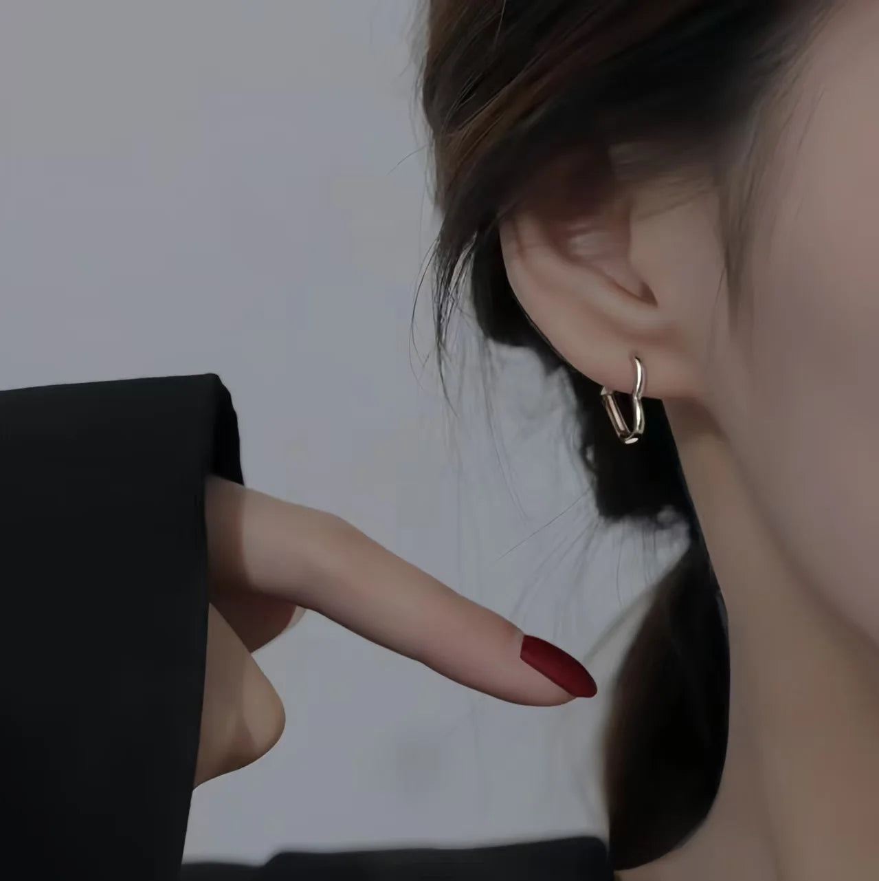 Heart Hoop Earrings Gold Color Metal Love Earrings Minimalist Fancy Girl Gift Fashion Jewelry for Women