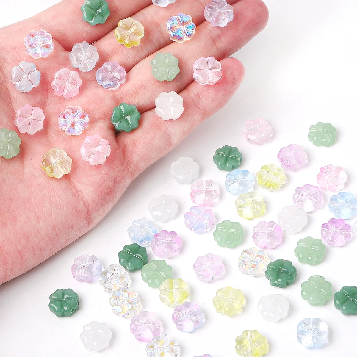20pcs/bag Transparent Four leaf flower Shape Glass Beads, Lucky Beads for DIY Jewelry Making Bracelets, Crafts -Exquisite Gifts