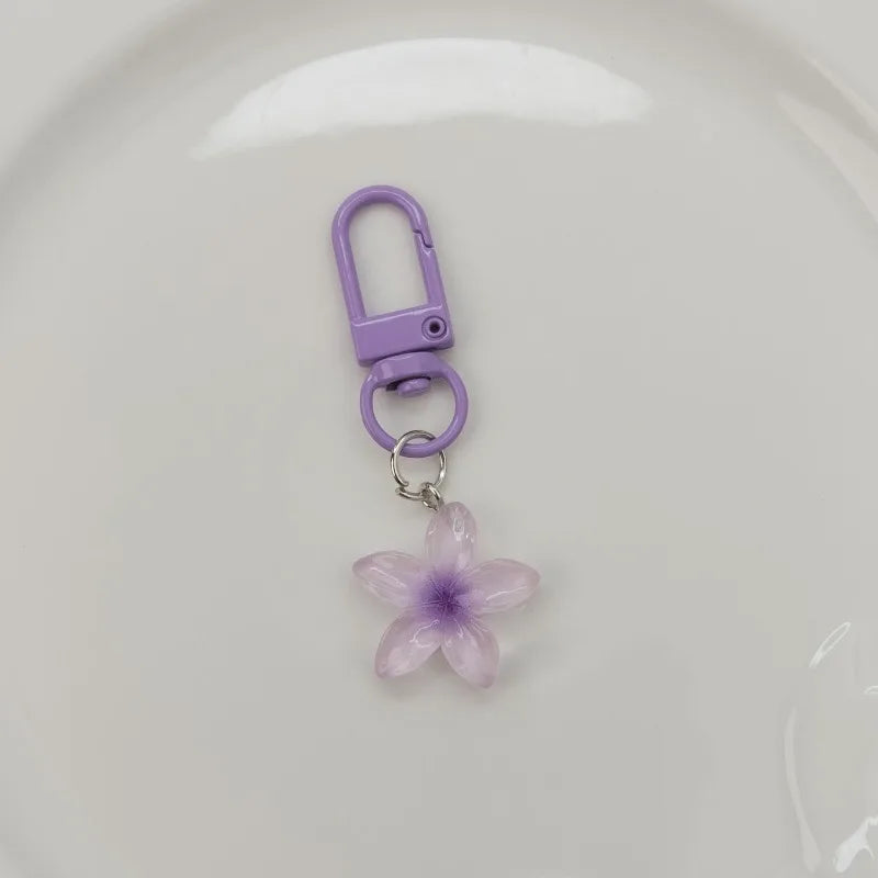 Cute Flower Keychains for Women Floral Key Chains Bag Pendant Resin DIY Keyring Jewelry Earphone Decoration Girl Gift