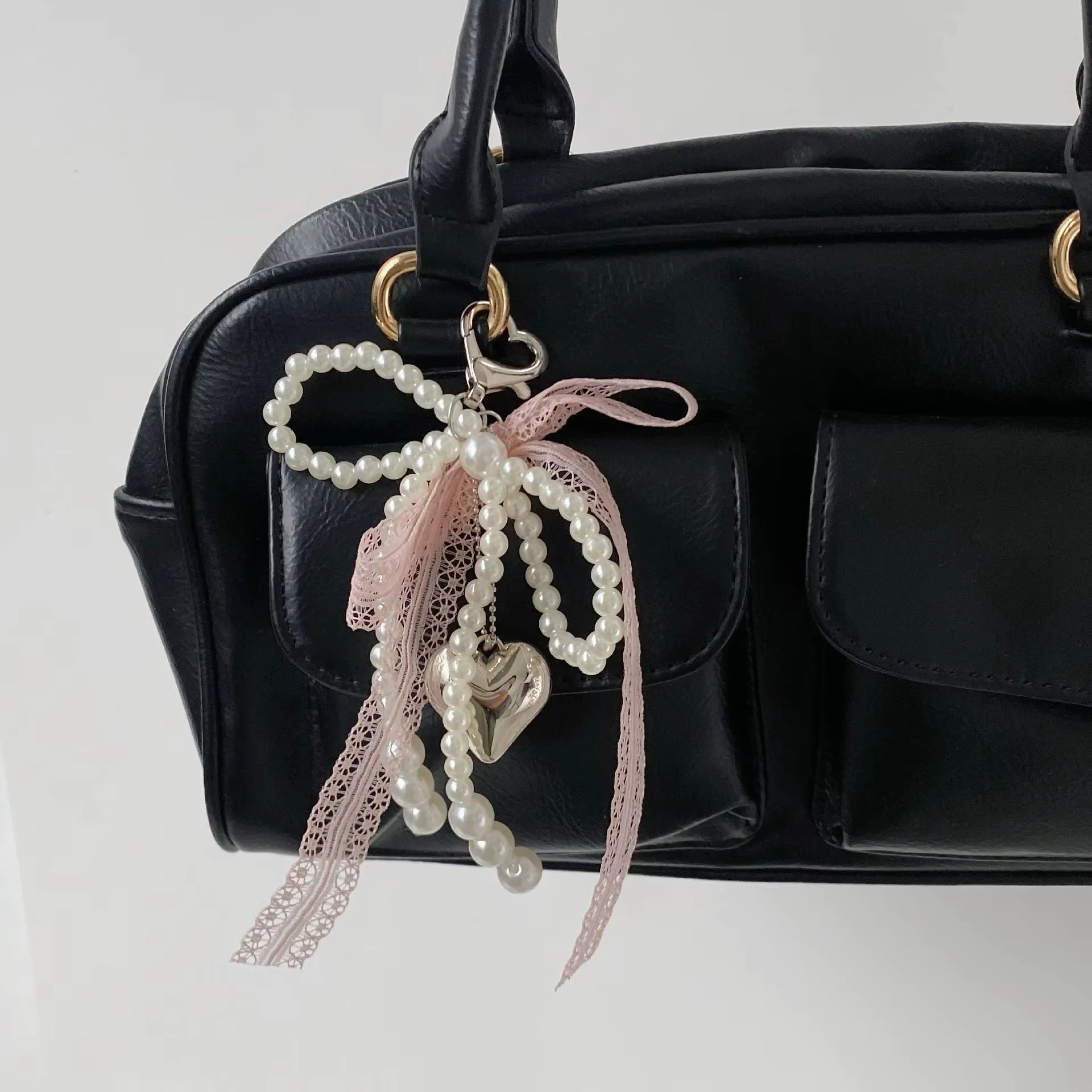 Y2k Imitation Pearls Lace Bowknot Keychain Sweet Beaded Pendant Keyring for Women Handbag and Backpack Key Chain Punk Ornament