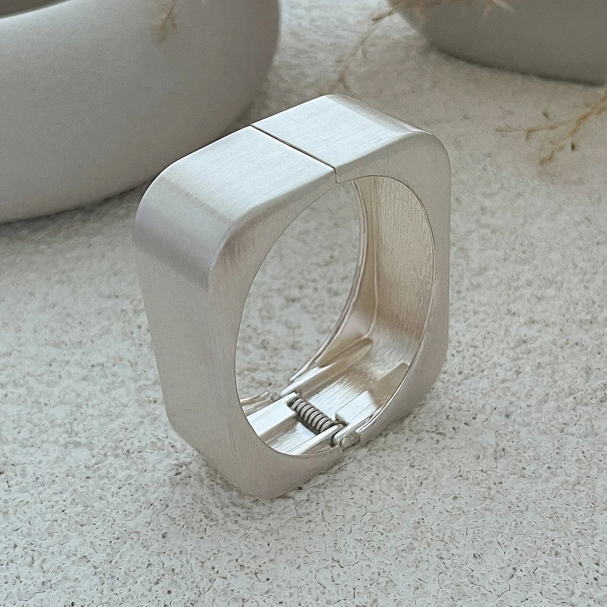 Ingemark Punk Big Chunky Metal Wide Cuff Bangles for Women Fashion Statement Vintage Geometric Spring Bracelets Grunge Jewelry
