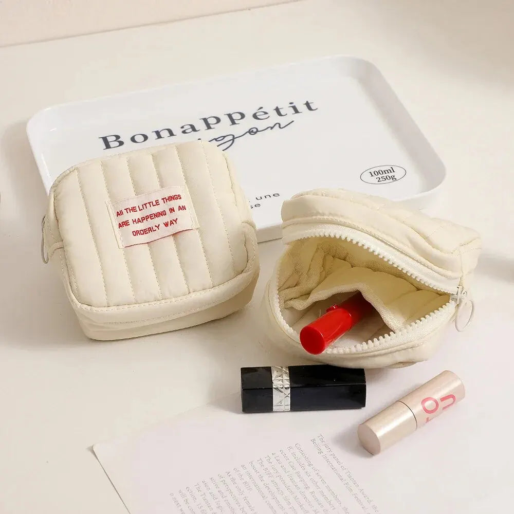 Square Small Makeup Bag Student Small Earphones Zero Wallet Girl Portable Lipstick Storage Bags Korean