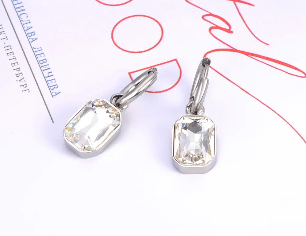 Lokaer Stainless Steel Geometric Square Hoop Earrings Sparkling Cubic Zirconia Crystal Earrings Jewelry For Women серьги E22115