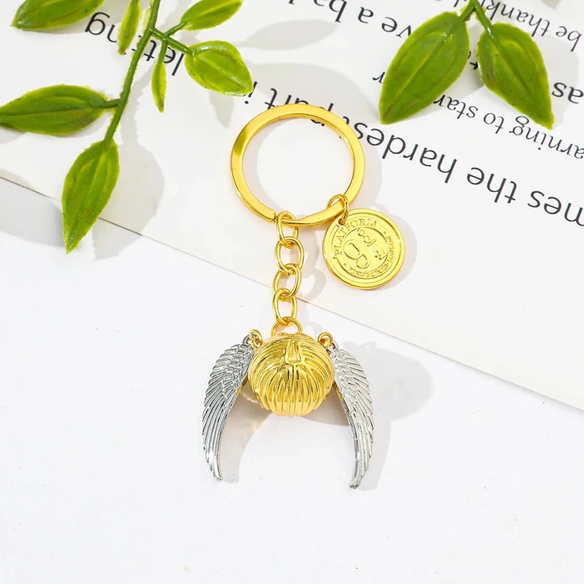 Keychain Golden Snitch Pendant Fashion Trend Backpack Accessory for Boys And Girls Jewelry Gift