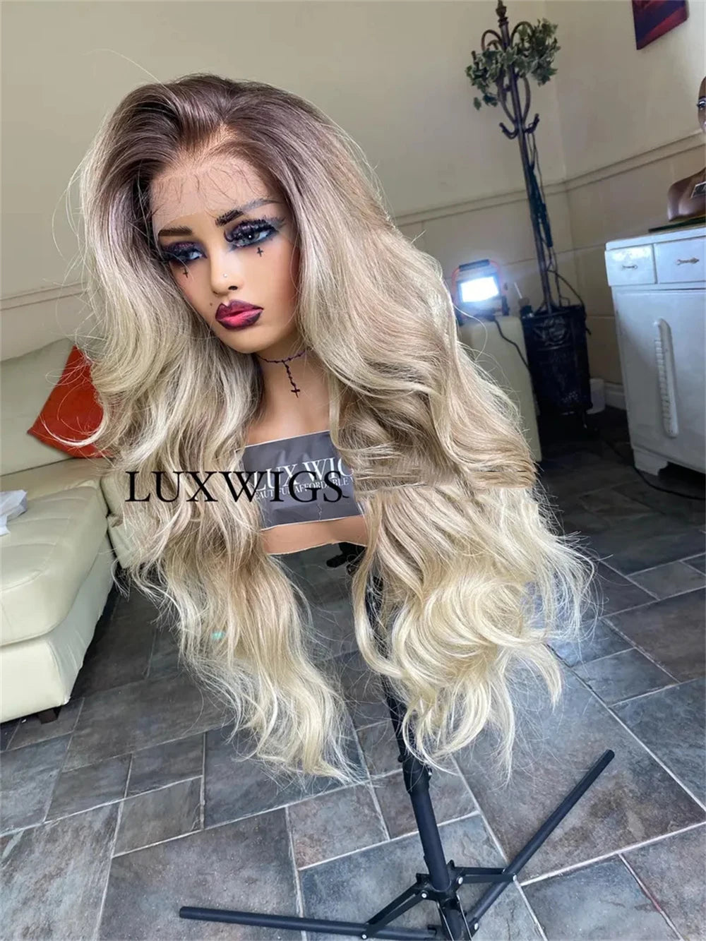 Long Blonde Wig Thick Wavy Blonde Lace Front Wig with Light Brown Roots Balayage Synthetic Fibre Luxury Women Wigs Daily Use