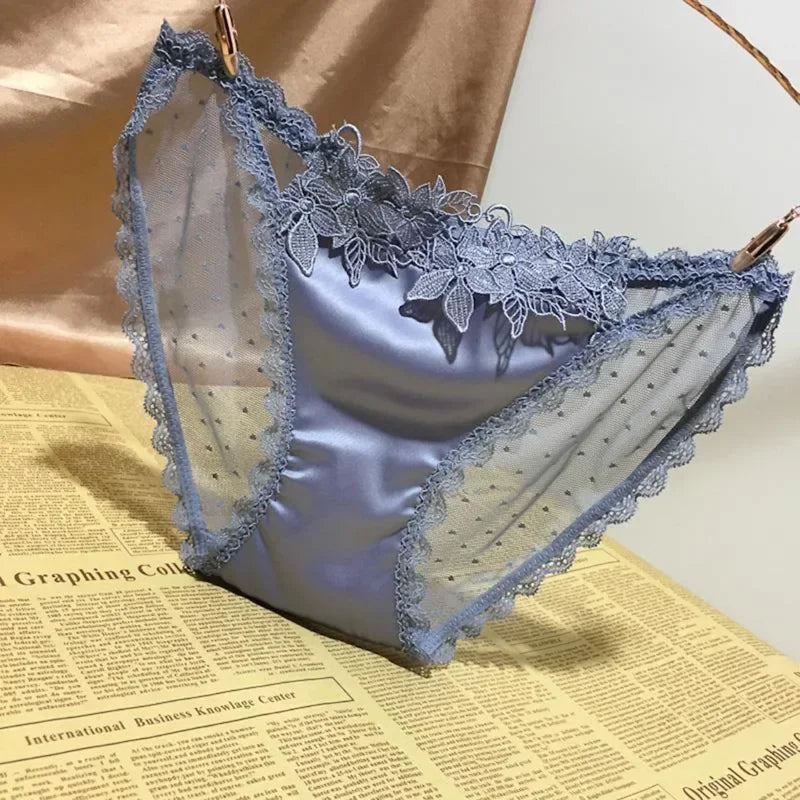 Women's Underwear Sexy Fashionable Satin Lace Embroidered Hollow out traceless Transparent Enticing Women's Underwear