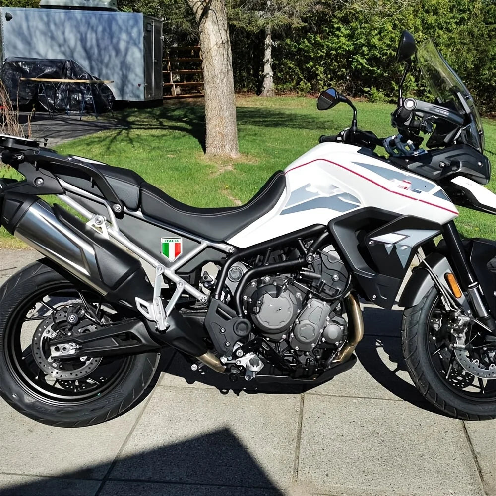 Italy Flag Shield Car Emblem – Italian Crest Decal for Cars, Bikes & Motorcycles