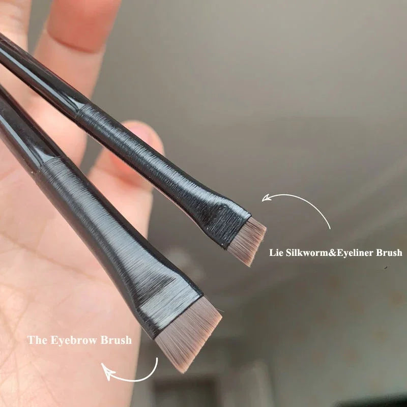 Eyebrow & Eyeliner Brush Set – Professional Flat Blade Contour & Liner Brow Tools