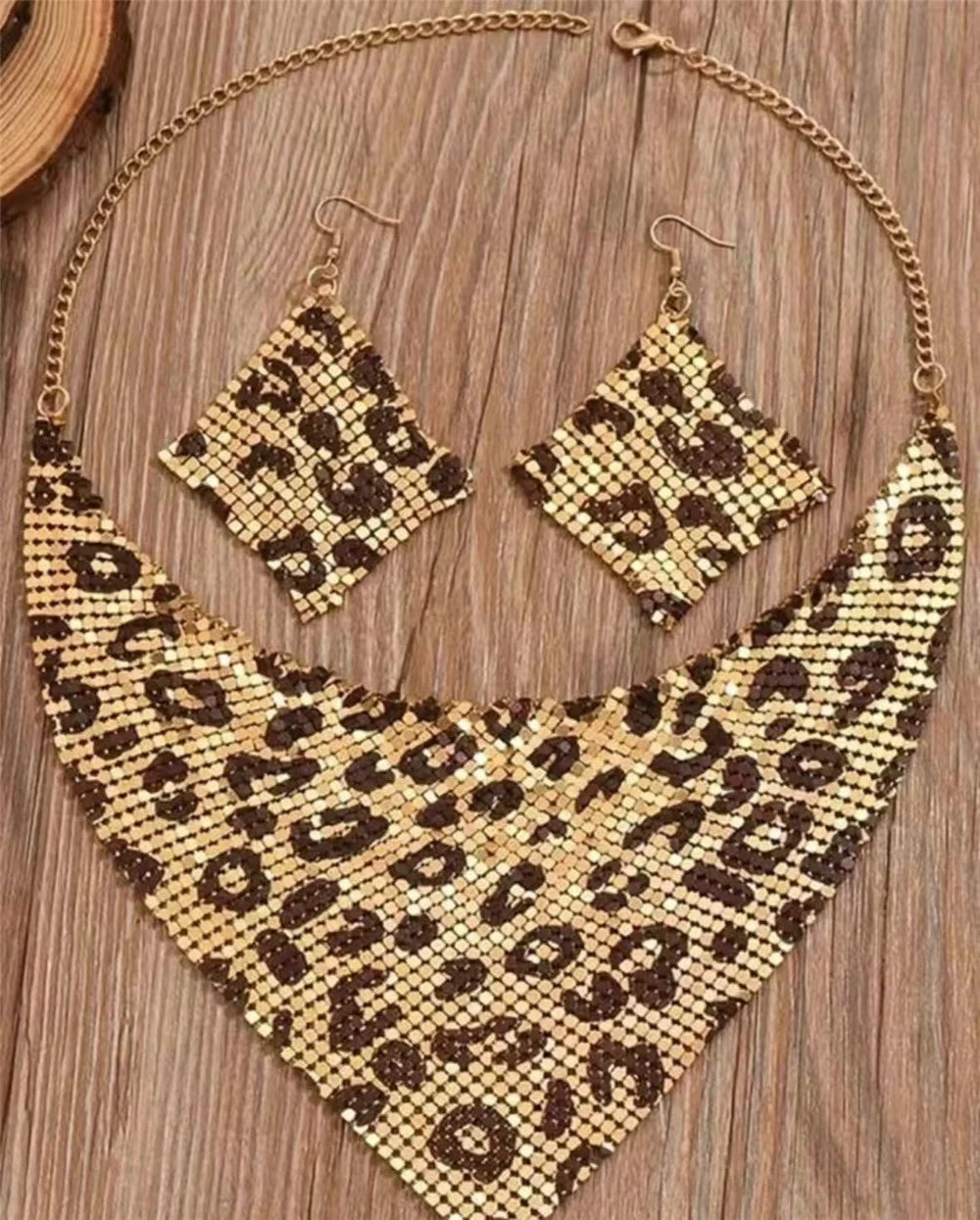 Leopard Print Jewelry Set – Sexy Bib Necklace & Dangle Earrings, Vintage Elegant Design