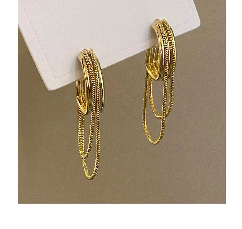 Elegant Metal Dangle Ear Accessories Luxury Geometric Tassel Earrings New Feminine Wedding Party Jewelry Womens Gift