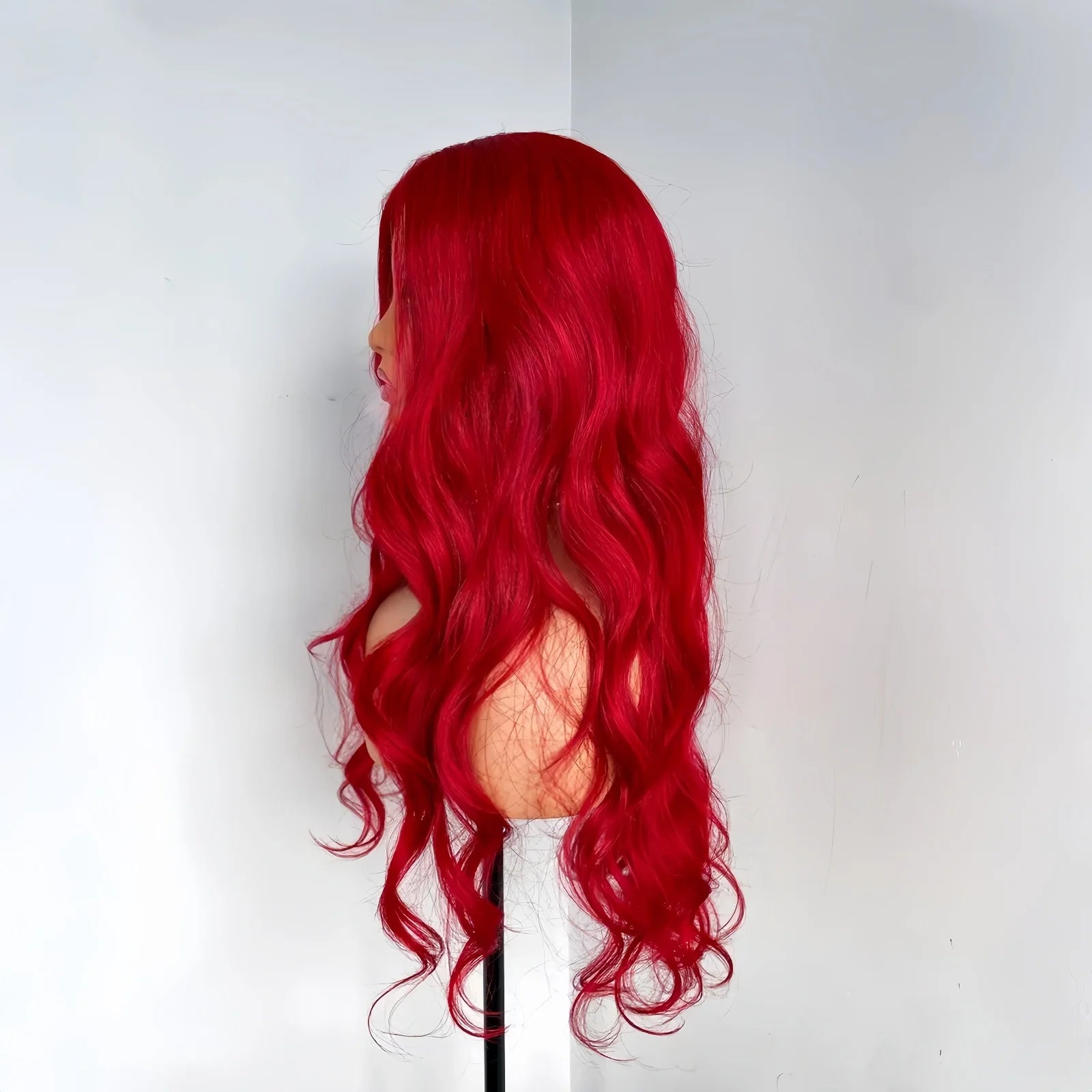 Red Wigs Long Wavy Wig for Women Synthetic Middle Part Natural Curly Body Wave Heat Resistant Fiber Wig for Daily Party Cosplay