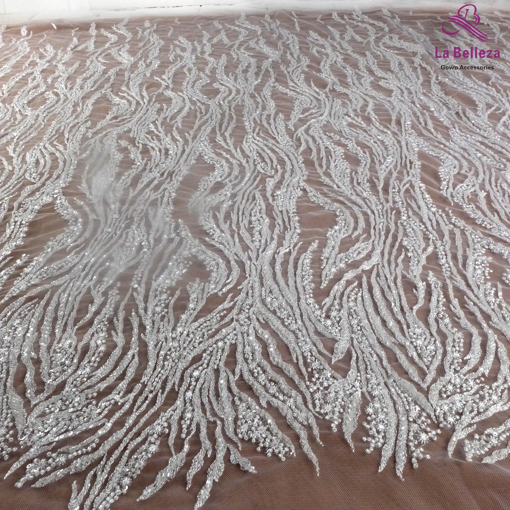 La Belleza Hot fashion bride lace,simple lines beading lace fabric,white lace fabric embroidered for wedding dresses by yard