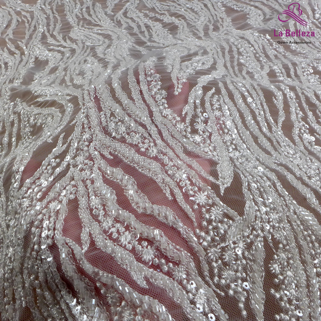La Belleza Hot fashion bride lace,simple lines beading lace fabric,white lace fabric embroidered for wedding dresses by yard