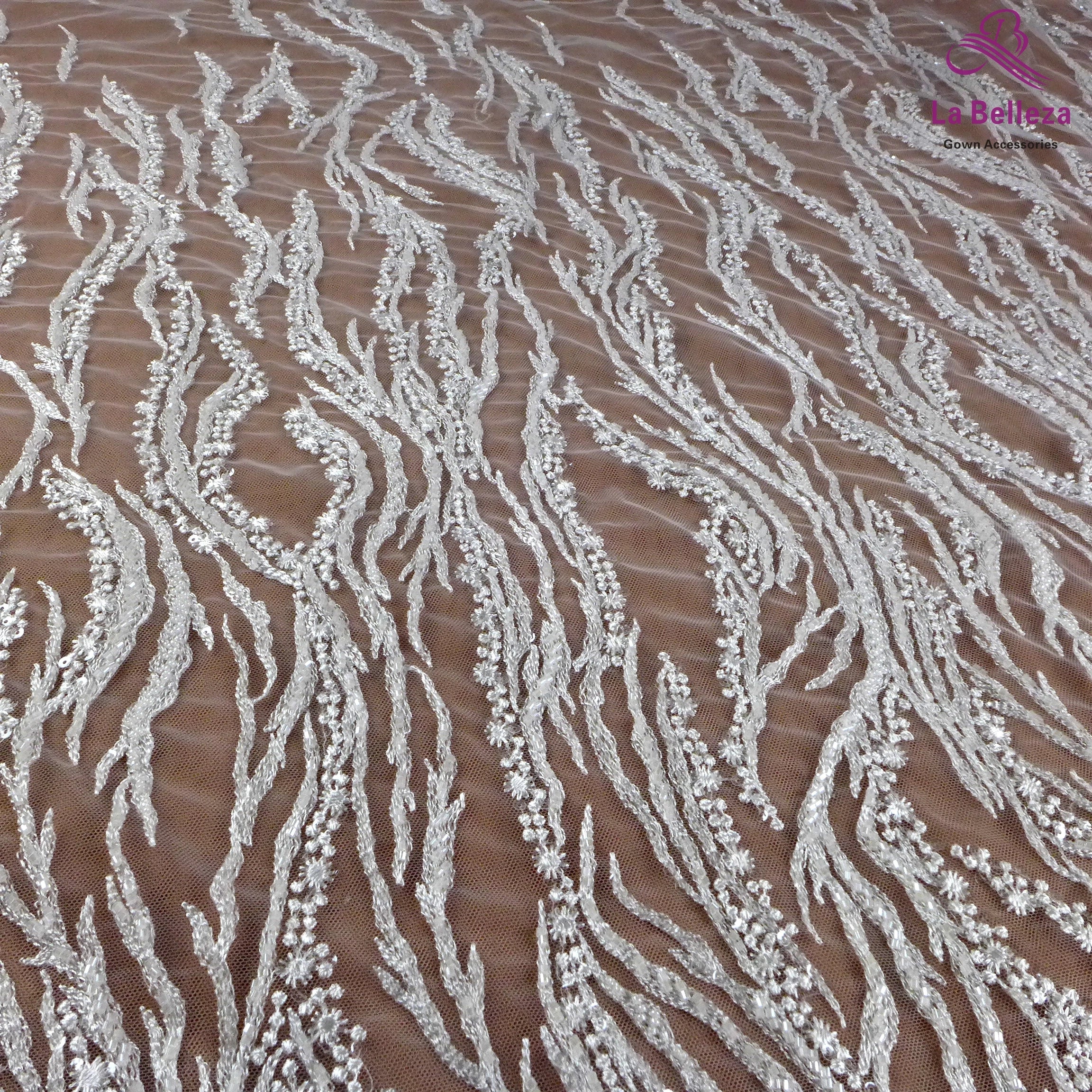 La Belleza Hot fashion bride lace,simple lines beading lace fabric,white lace fabric embroidered for wedding dresses by yard